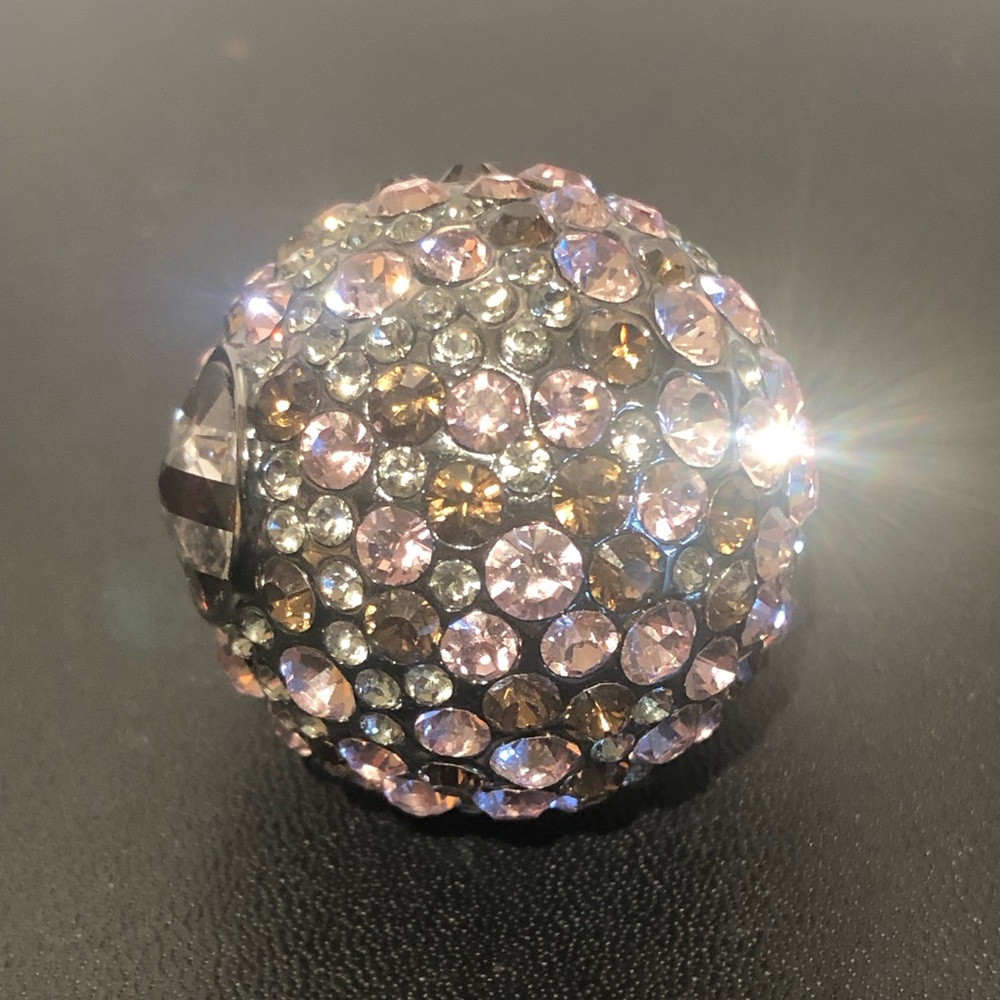 Henri Bendel Swarovski Chrystal Statement Cocktail Ring Excellent Cond Size 8